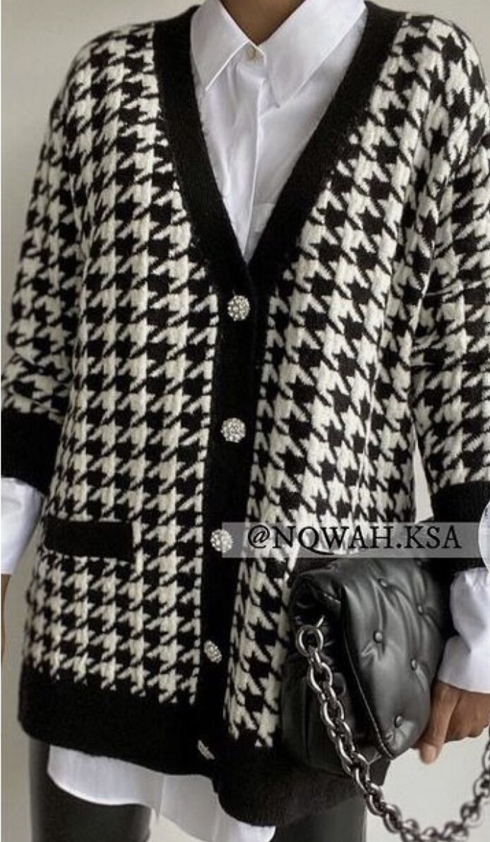 Белые серые черные схемы