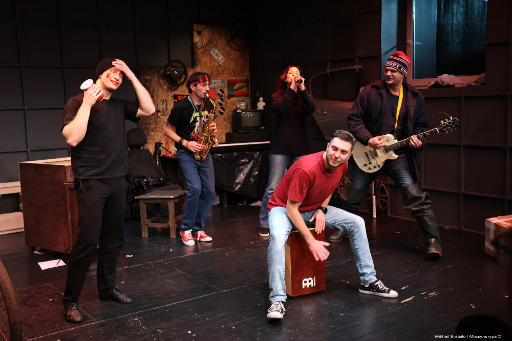 8 лет в час. Часы режим дня для детей школьника. Комендантский час для детей. Ребенок 5 лет. 8 лет в час.