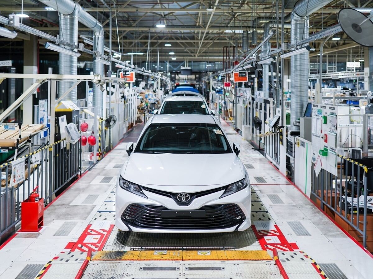 Aurus выпустит на бывшем заводе Toyota модель-аналог Camry | RCI News | Дзен