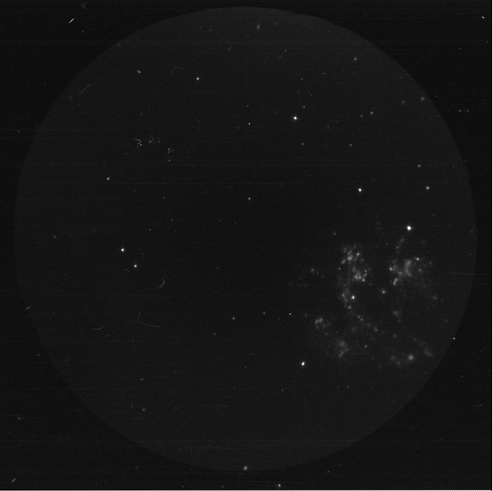 Здесь мы видим Большое Магелланово Облако в разных выдержках 