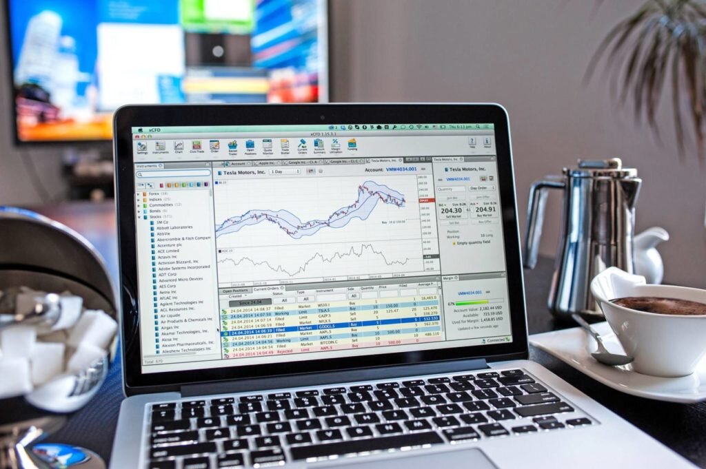 Систем интернет трейдинга. Интернет-трейдинг презентация. Интернет трейдинг. Какие существуют разновидности интернет-трейдинга?. Интернет-трейдинг схема.