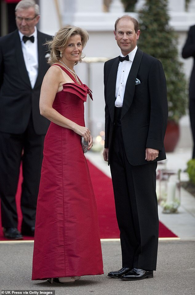 15 дата рождения значение. Именины доклад. 15 дата рождения значение. Характеристика людей по числу рождения. 15 дата рождения значение.