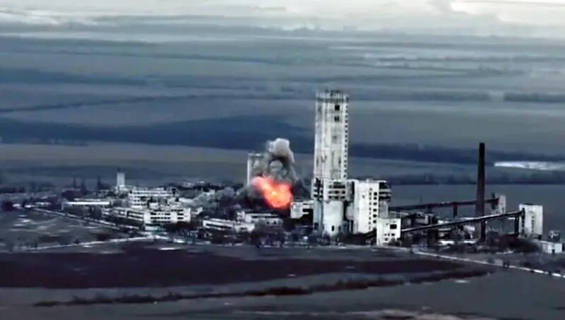 Р белая на карте. Новочеркасск аэропорт платов 800. Маршрут 800 новочеркасск аэропорт. Макеевский трамвай схема. Ставрополь шахты.