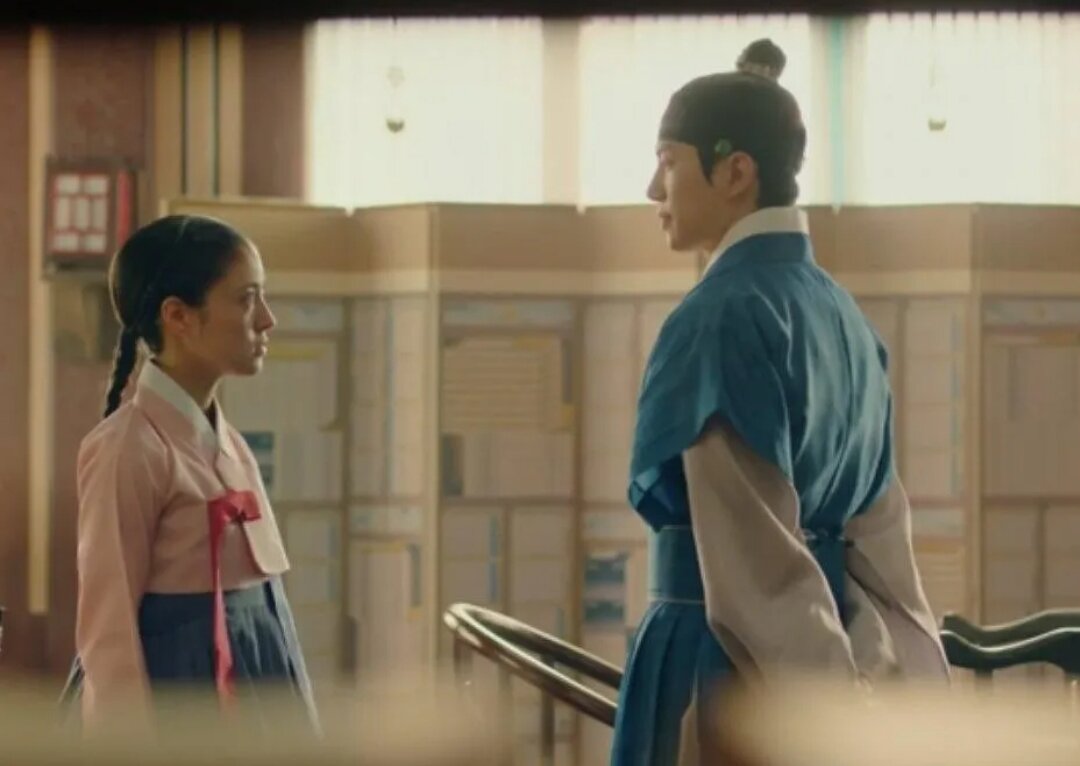 Кадр из дорамы 