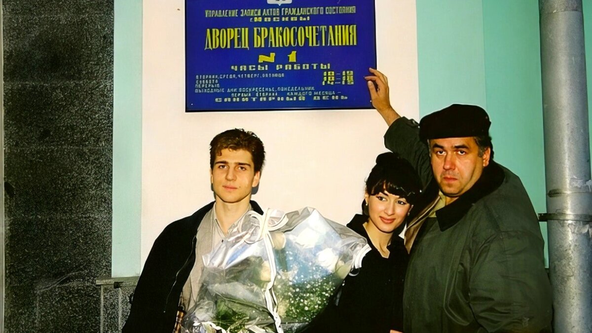 Андрей кондрахин и тина канделаки фото Интересные фото звёзд 90-х, которые зажигали тогда и вдохновляют сегодня Сделан 