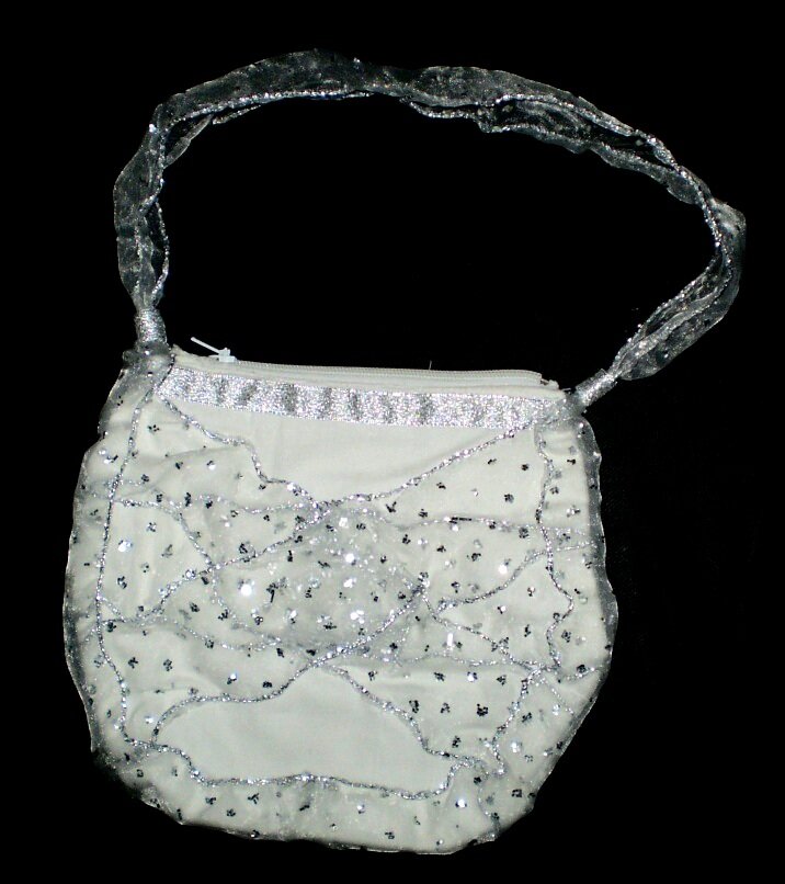 набор для творчества. творческие наборы для детей. детская тканевая сумочка. оригинальные сумки. маленькие сумочки из фетра.