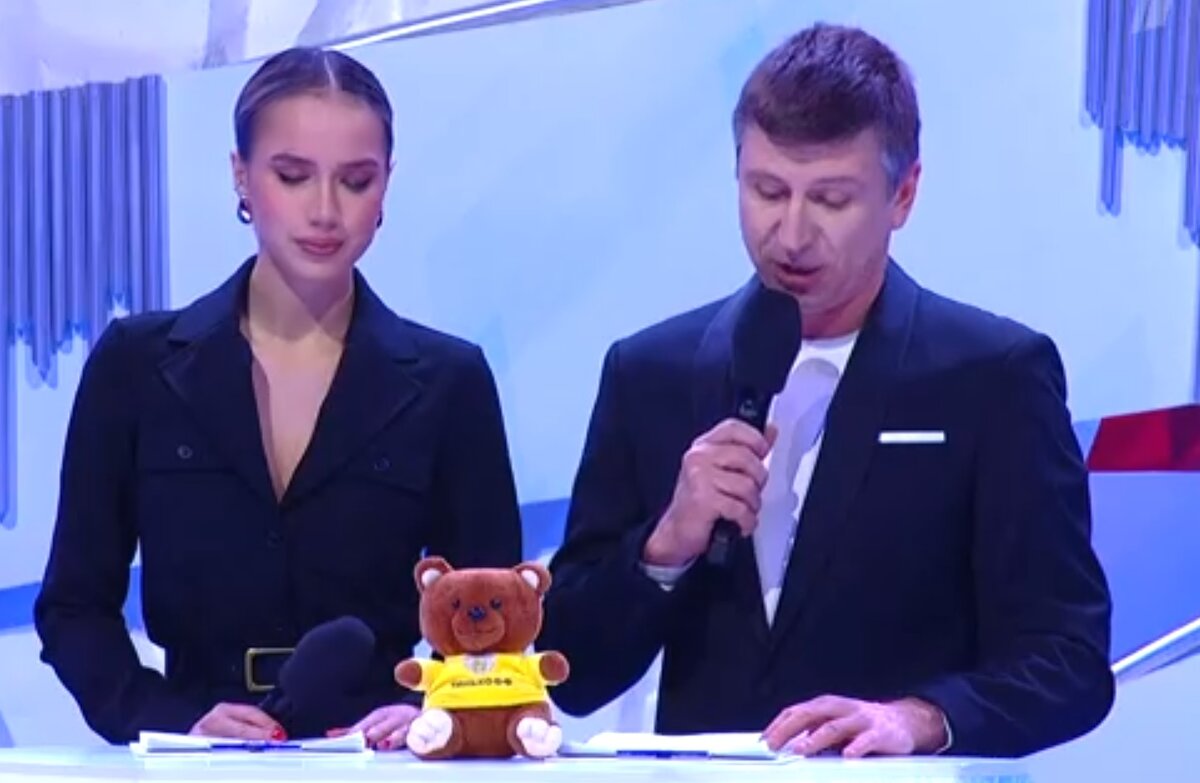 Стоп-кадр трансляции Первым каналом Чемпионата России по прыжкам на ЦСКА-Арена