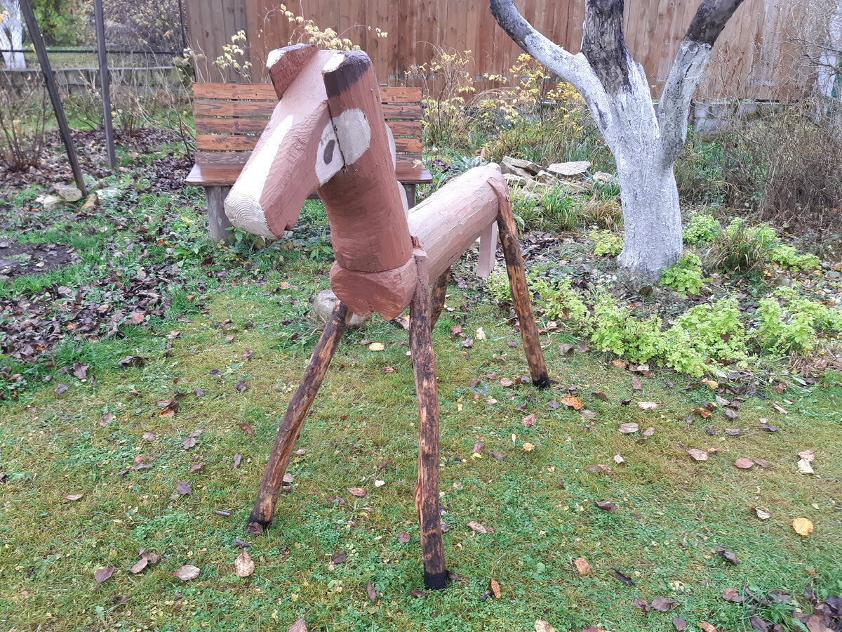 мебель из стволов деревьев. изделия из древесины. необычные деревянные изделия. деревянные изделия. интересное из дерева своими руками.