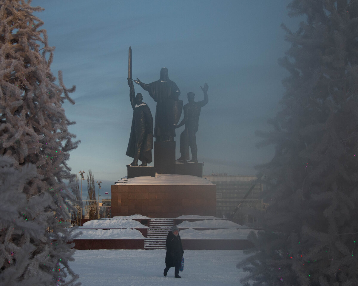 Памятник Героям фронта и тыла, Пермь