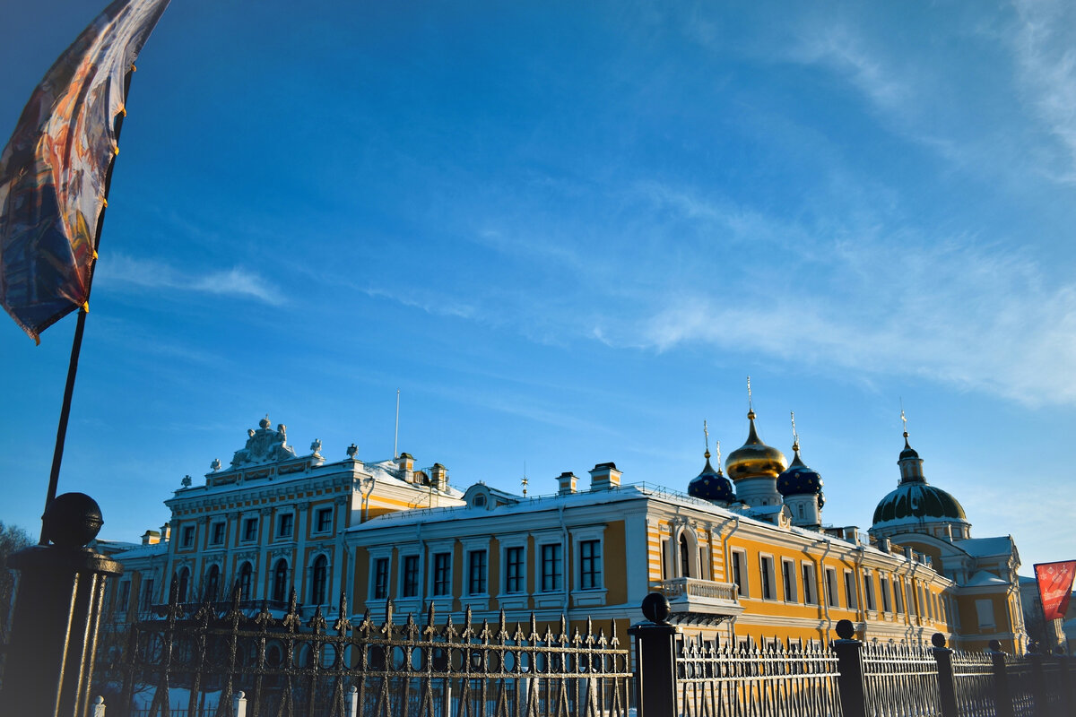 Тверь - город между Питером и Москвой. С уровнем жизни намного выше, чем в  Санкт-Петербурге | Писатель, поэт, журналист и ресторанный критик | Дзен