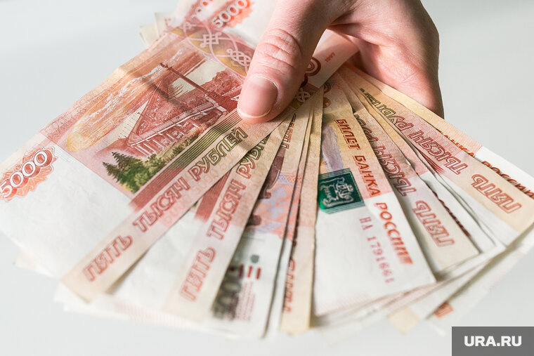 Кредит на любые цели сбербанк. Потребительский кредит в сбербанке. Микрокредитование процент. Денежные займы. Займы онлайн девушка.