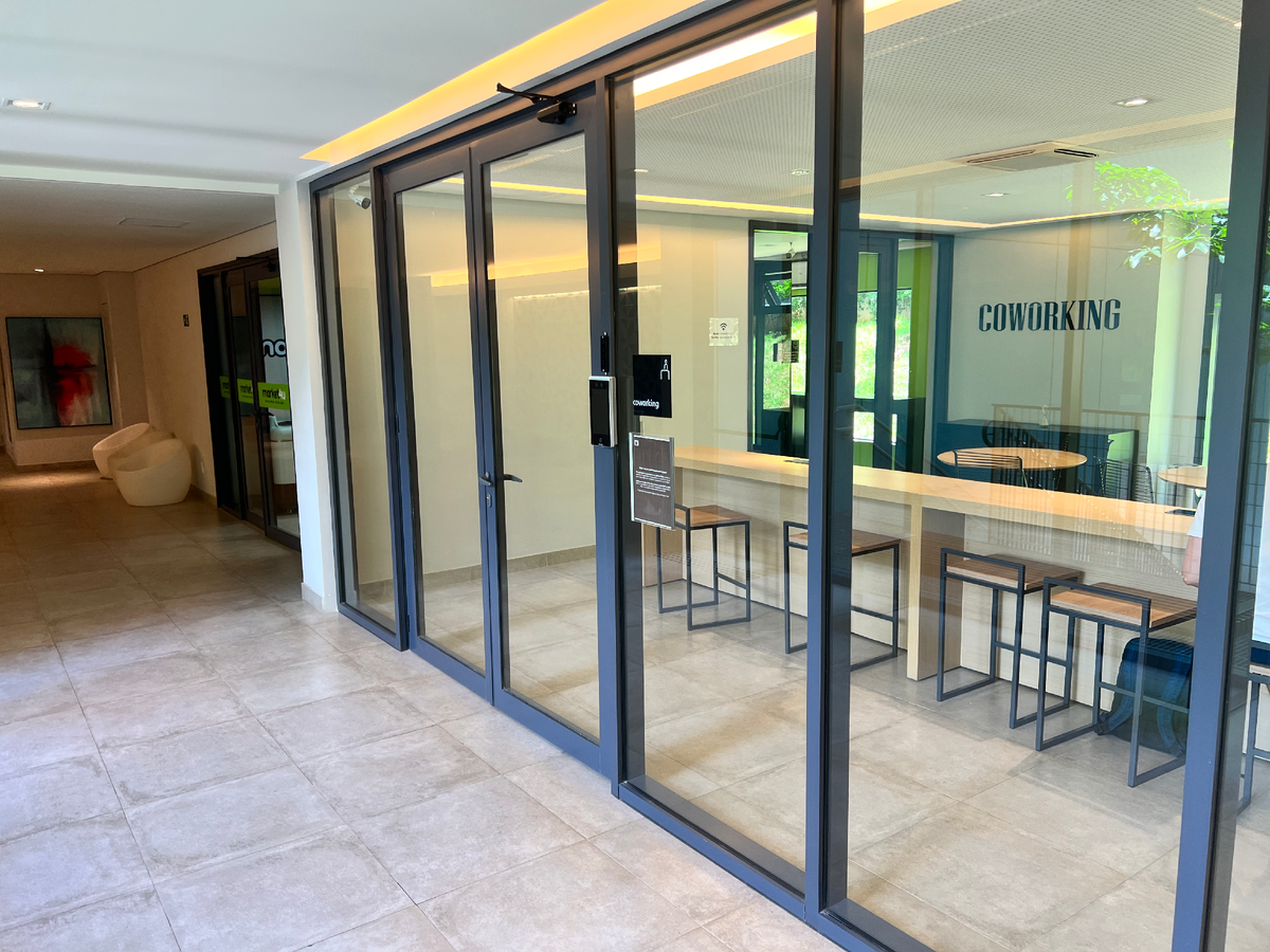 Бассейн средний-2 бс 1100 синий 113х180х55 1100л. Школа 690 невского района санкт-петербурга бассейн. Фок миасс бассейн. Бассейн заря миасс. Бассейн средний 2.