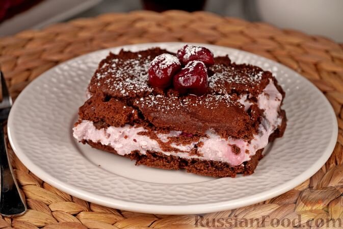 Мокрый шоколадный торт. Шоколадный торт рижанка. Мокрый шоколадный бисквит. Шоколадный торт без бисквита. Шоколадный торт jpg.