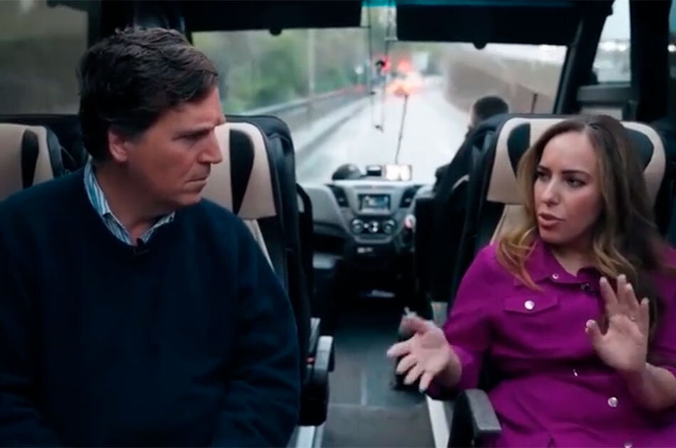 Стелла Морис рассказывает Такеру Карлсону о порядке посещения узников в тюрьме Белмарш. Кадр из видео 