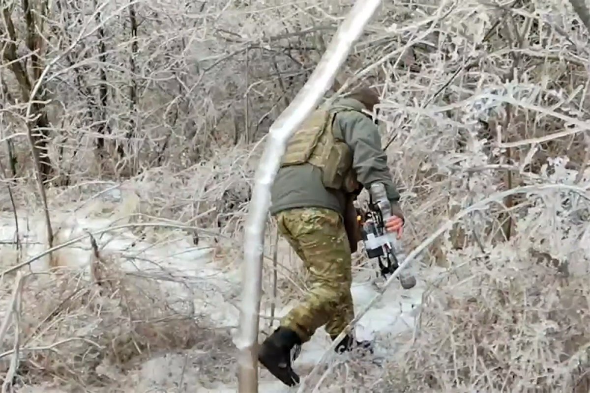    Российские военные улучшили позиции на артемовском направлении