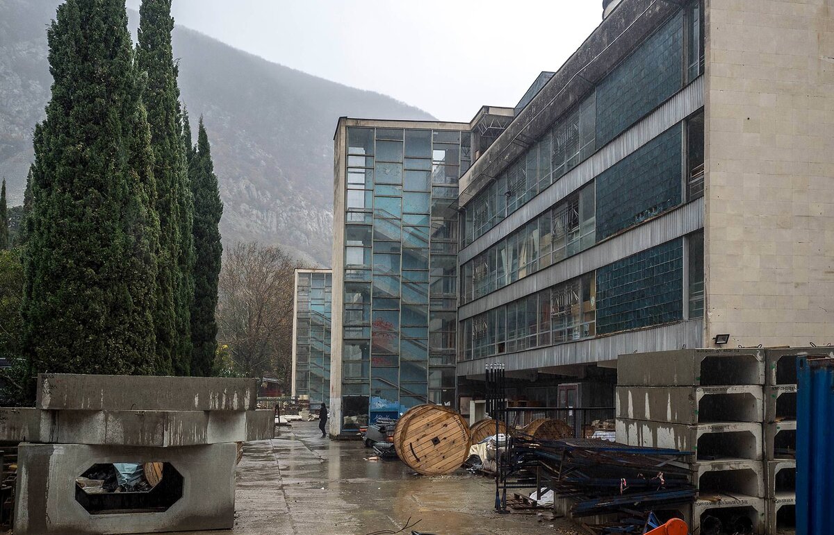 Заброшенный детский лагерь Алмазный