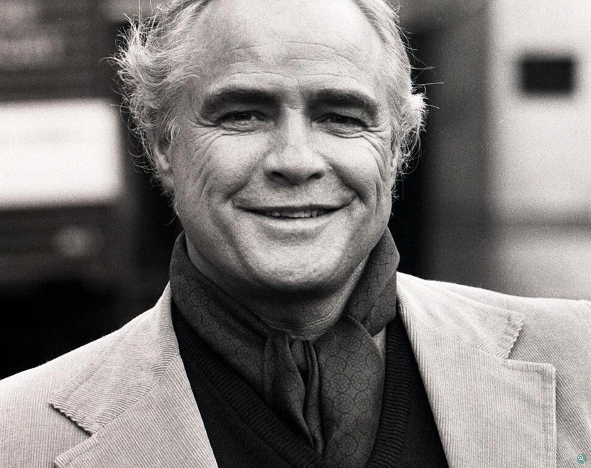 Марлон Брандо.