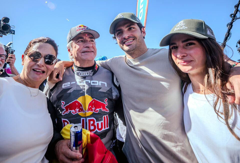    Лео Туррини: Сайнс-младший намекнул на переход в Audi?Marcelo Maragni / Red Bull Content Pool