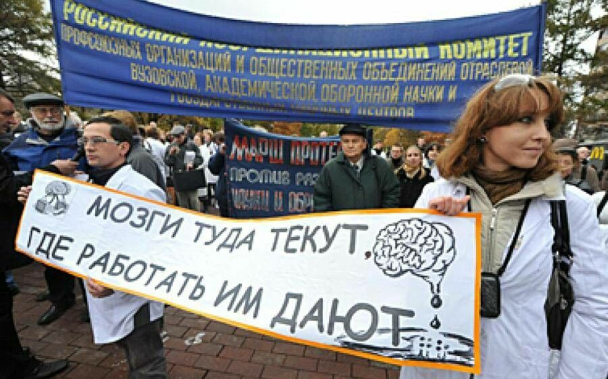 Мало осталось нормальных пацанов. Кот прыгнул на лицо. Парень оказался сидевшим. Сергей иванов в вконтакте ярославль. Как нормальные пацаны.