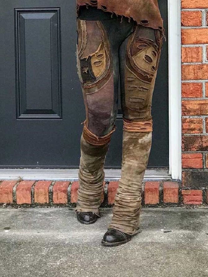 Парень модник. Красивый мужчина в полный рост. Колхозный стиль в одежде. Парень модник. Люди одетые в разную одежду.