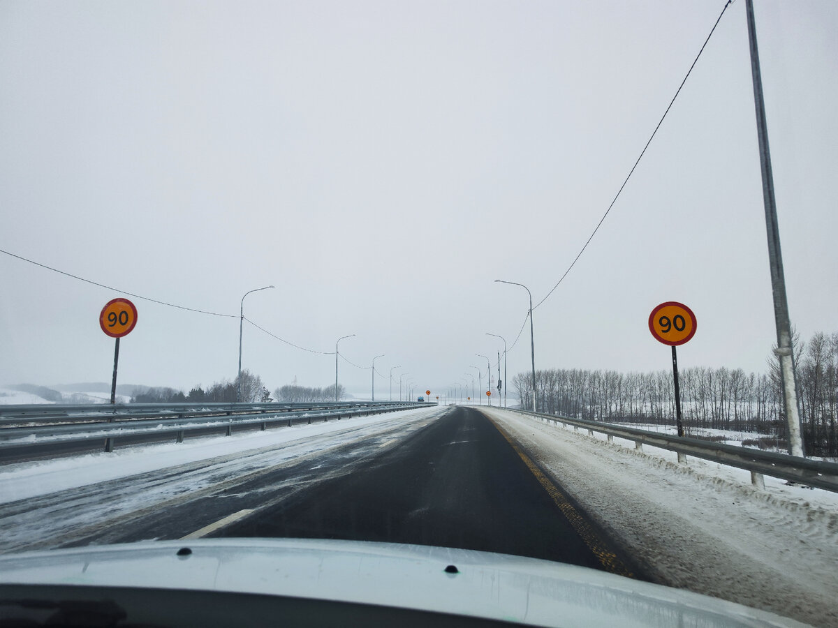 М12