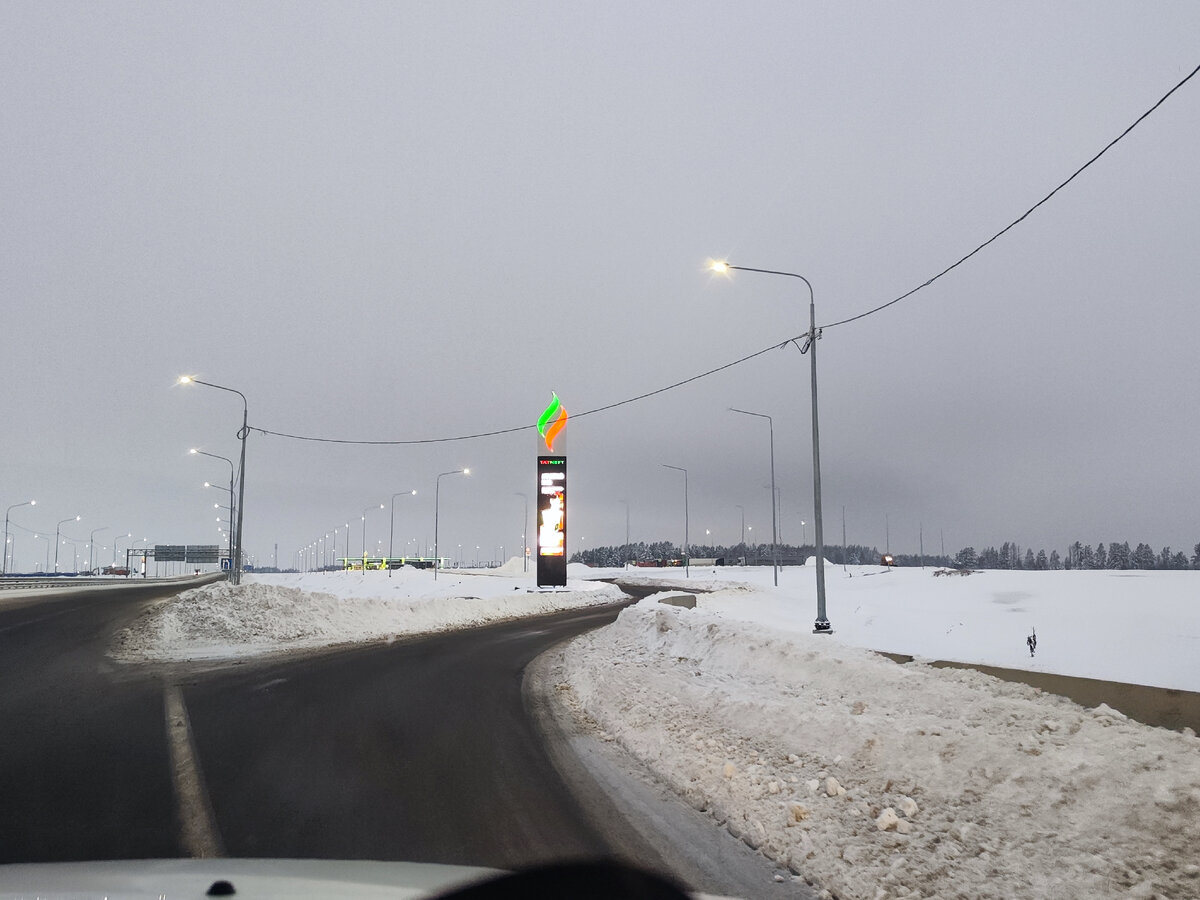 М12