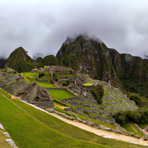 вовсе не богато. богатые никак не нажрутся. женщина в роскоши. ксения майер воронеж. атрибуты роскошной жизни.