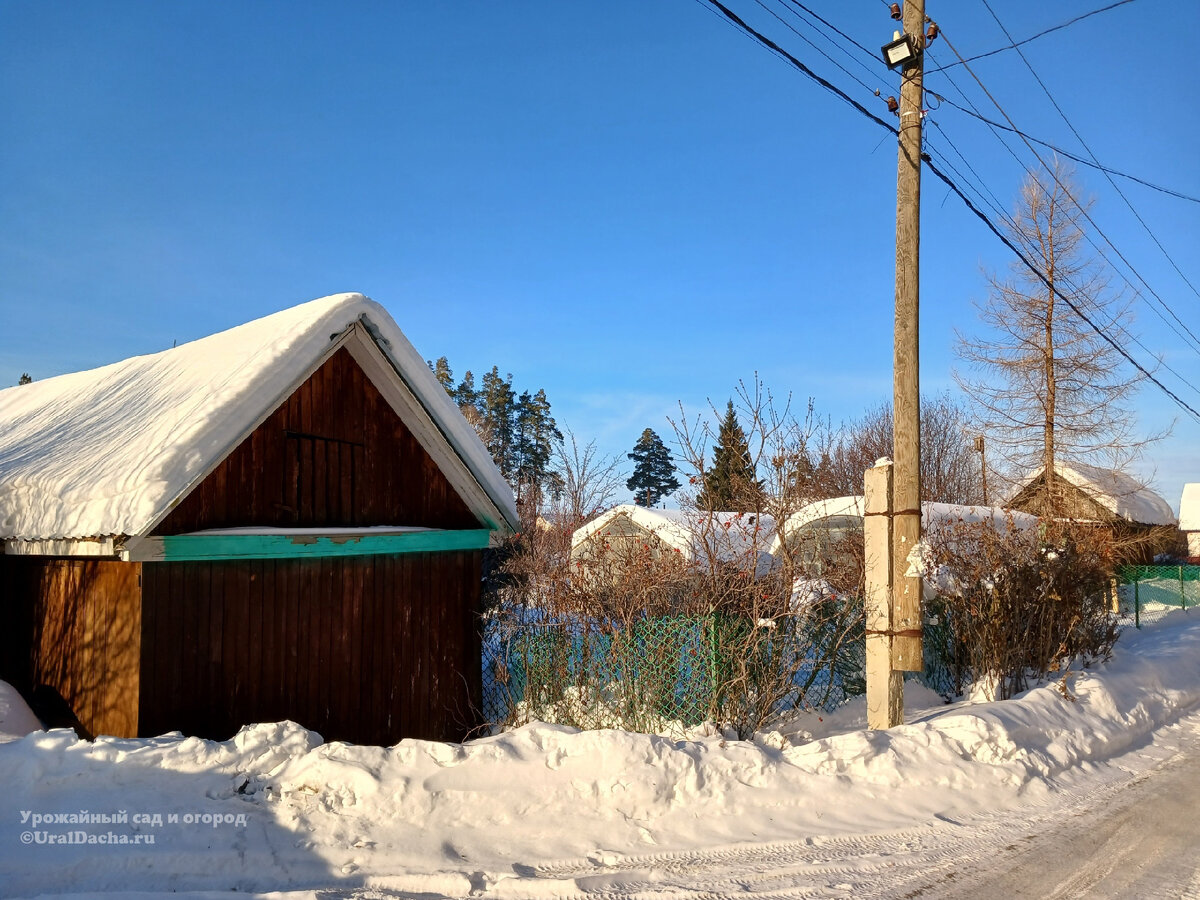 баня на турбазе малиновка энгельс. зимняя дача снять. зимняя дача. зимний дачный дом. зимний дом.