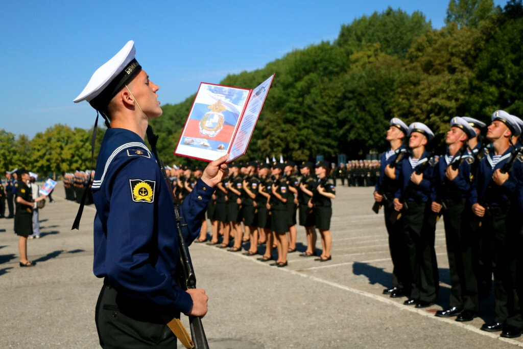 Балтийский военно-морской институт Калининград. Курсанты БВМИ.