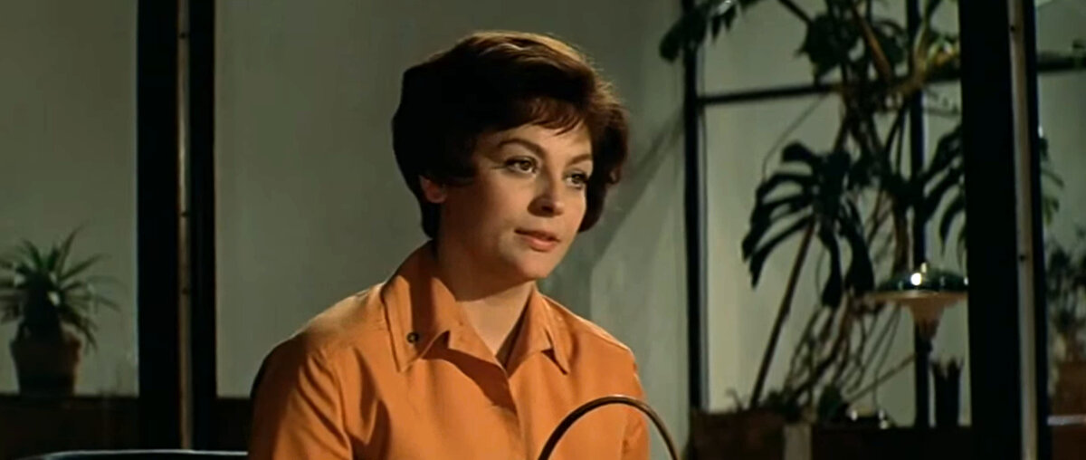 Светлана Коркошко. Кадр из кинофильма "Укрощение огня", 1972 г., режиссер и сценарист Даниил Храбровицкий, композитор Андрей Петров (скриншот)