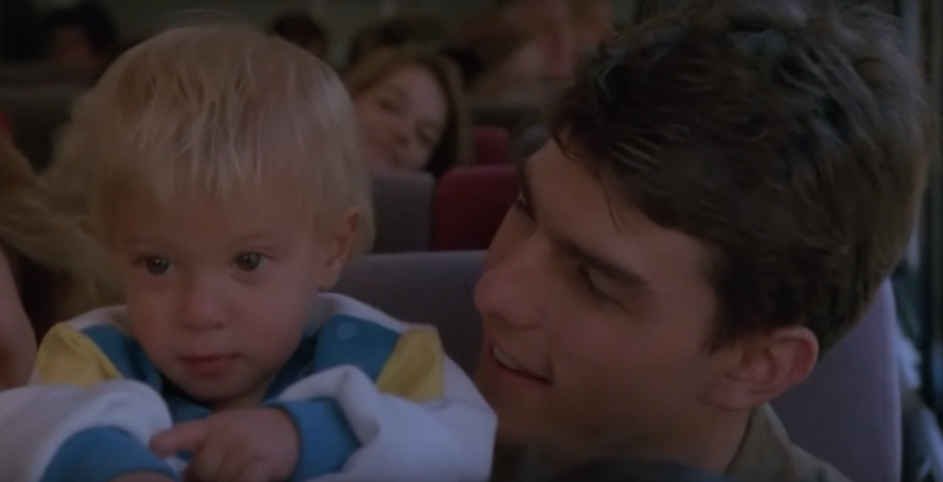 Том Круз справа:)