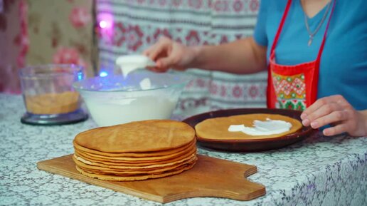 ЖИЗНЬ В УРАЛЬСКОЙ ГЛУБИНКЕ _ ЖДЕМ ГОСТЕЙ ИЗ МОСКВЫ _ ГОТОВИМ ВКУСНЫЕ УГОЩЕНИЯ (720p)