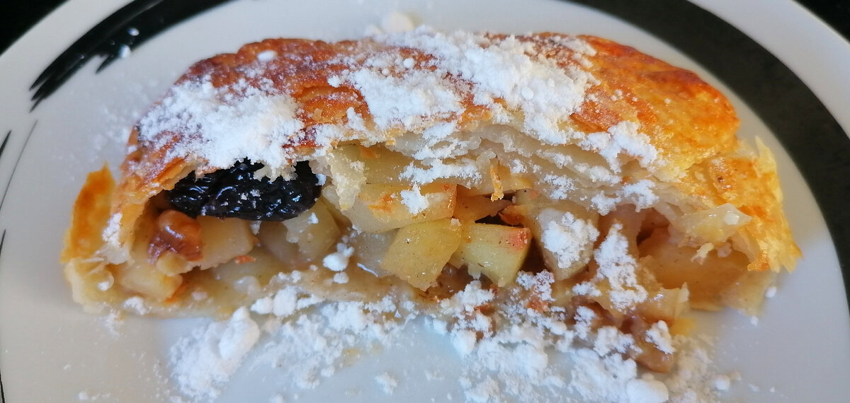 Наложить или положить еду как правильно. Как правильно говорить кушать или есть в русском языке. Кушать или есть как правильно говорить. Правила русской речи на производстве прикол. Кушать или есть как правильно говорить.