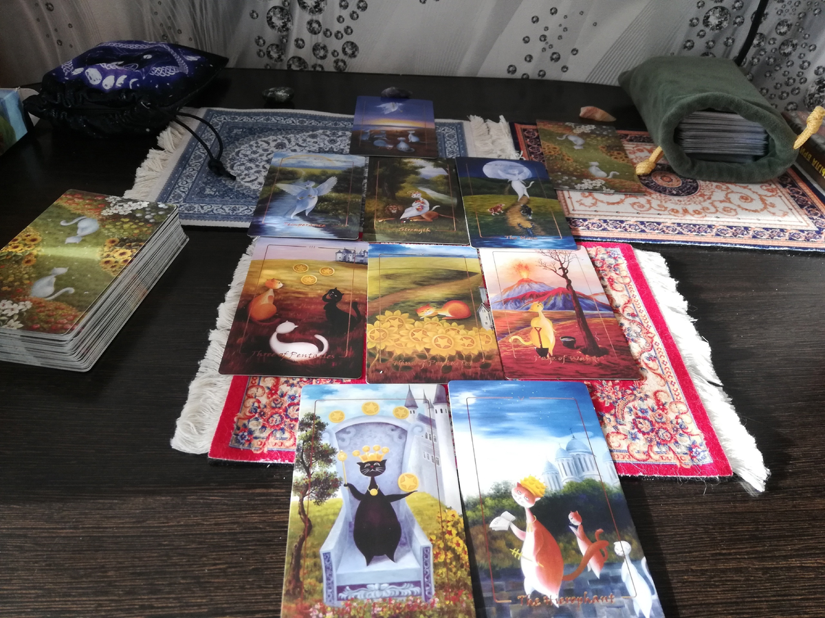 таро аналитика пространство новые расклады. эзотерика пространство таро. расклад вокзал для двоих таро.