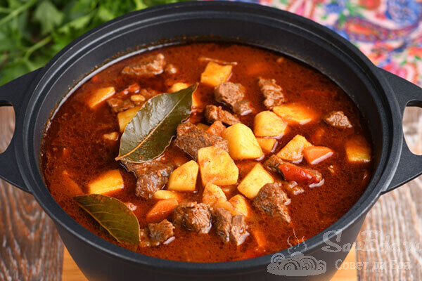 гуляш печенка. печень вкусно приготовить гуляш.