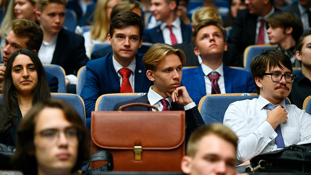 Татьянин день в 2024 году: когда и как студенты в России отмечают этот  праздник | Новости Mail.ru | Дзен