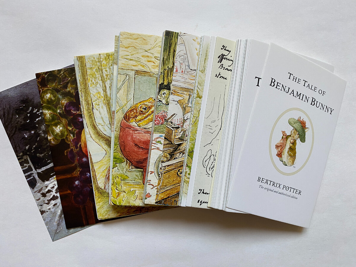 The World of Peter Rabbit. A Box of Postcards