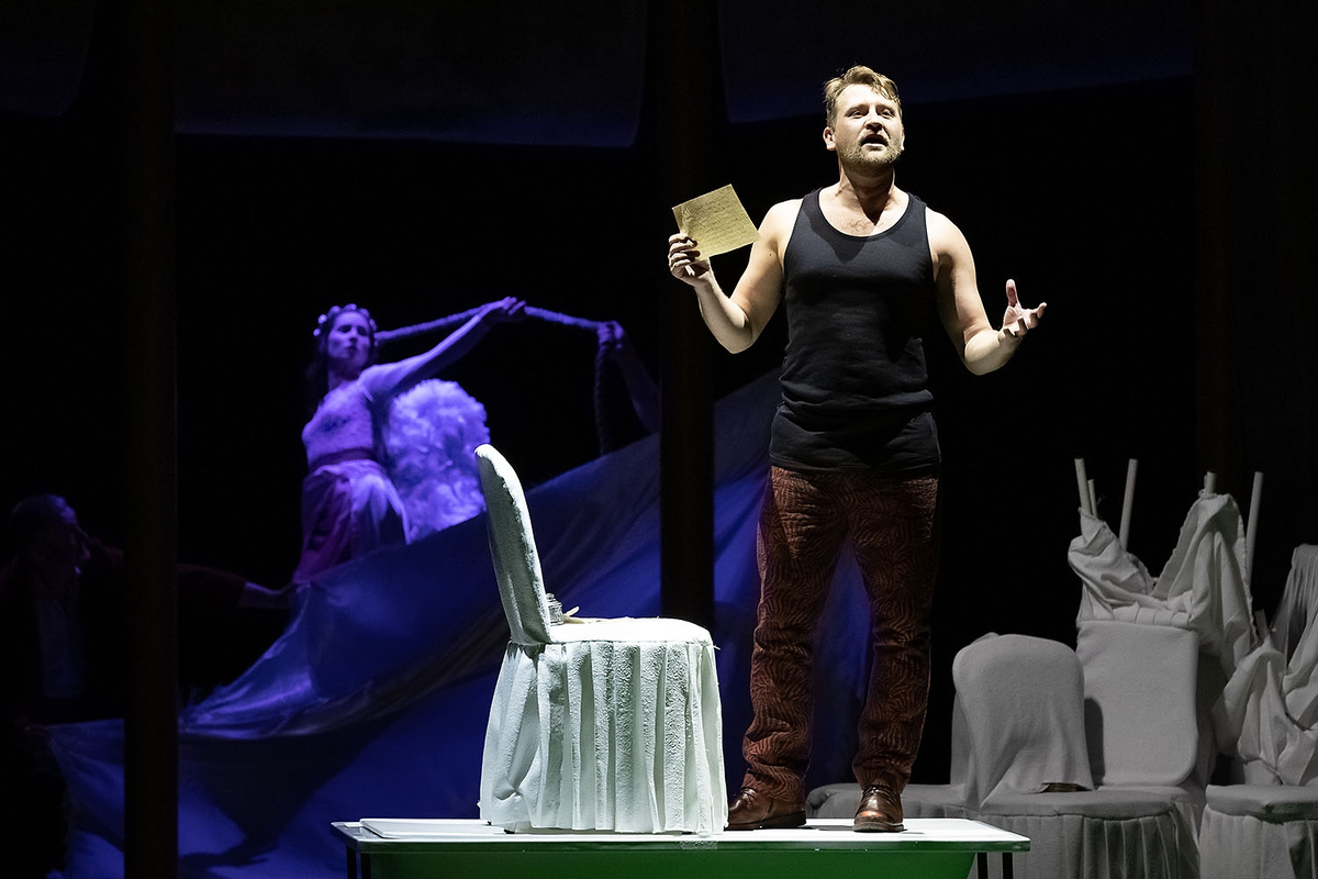 Александр Козлов. Фото с сайта театра ogatt.ru