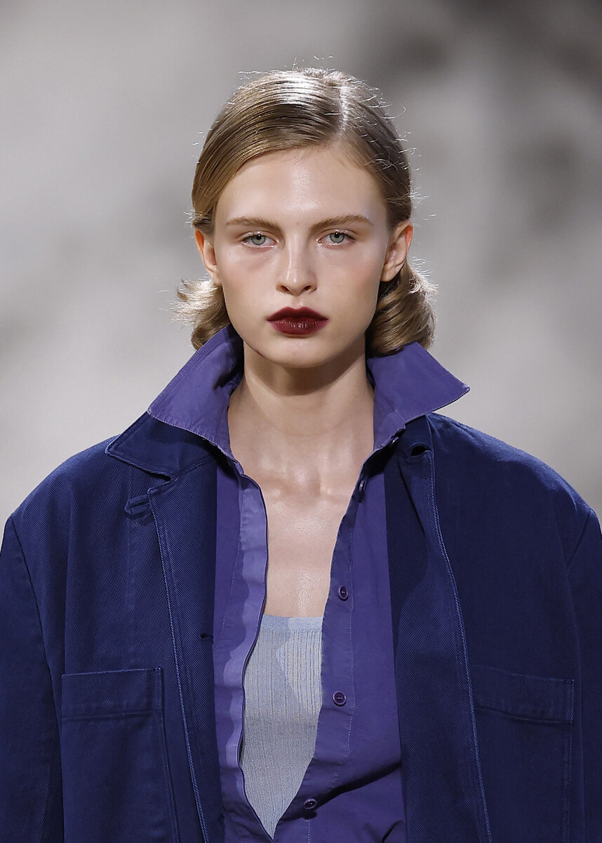 Макияж с красной матовой помадой. Модные оттенки помады. Самые модные помады. Модные оттенки помады. Модные оттенки помады 2022.