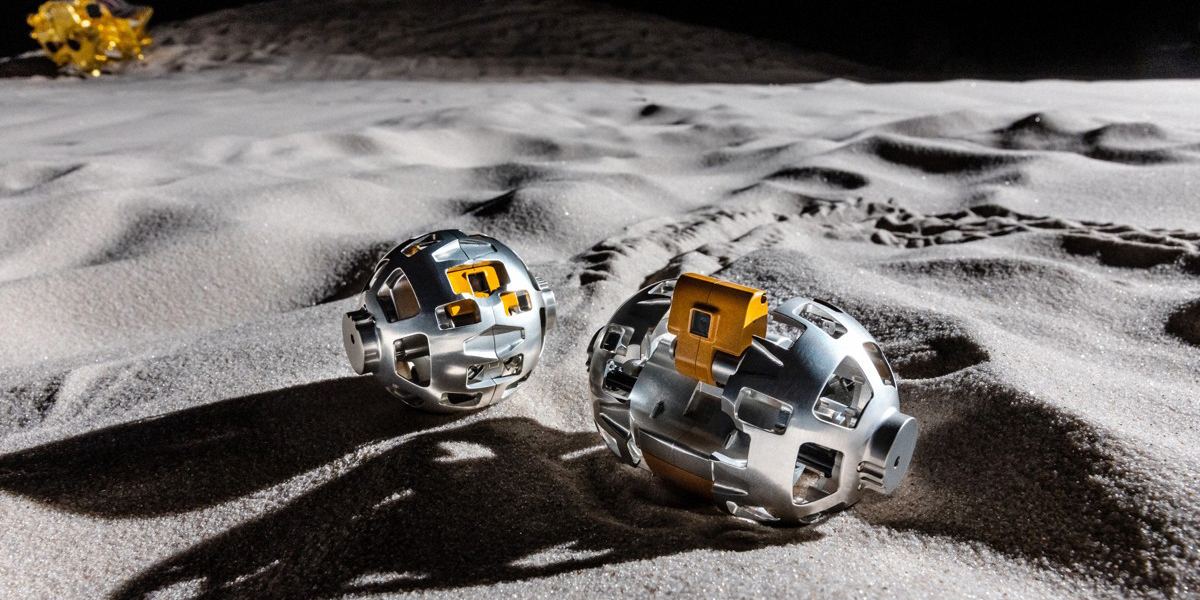 Японский луноход-трансформер Lunar Excursion Vehicle 2 (LEV-2 или Sora-Q), который весит всего 250 грамм. Источник: https://getnews.jp/archives/3316565/amp