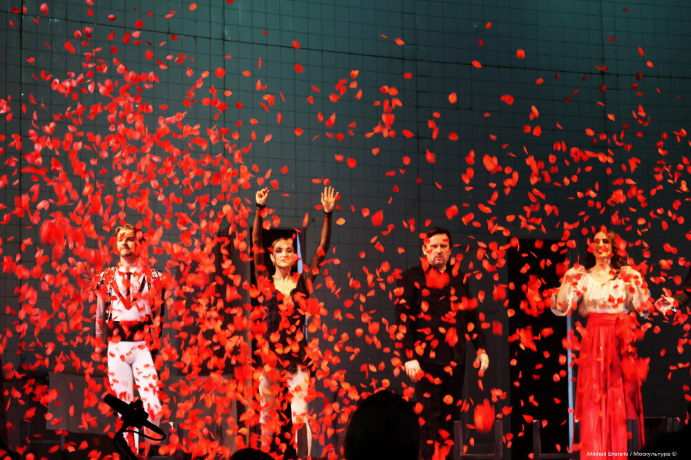 иллюстрации к фантастике. игорь савин изохайку. ходят самые фантастические рассказы о разгуле который. художник фэнтези вальехо борис. марсианские хроники рэй брэдбери иллюстрации.