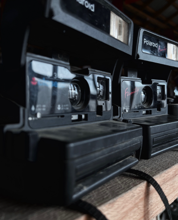 11 задание табличка егэ. Точка знак препинания. Не надо жить прошлым цитаты. Старые вещи всего лишь знаки егэ. Ответы огэ егэ.