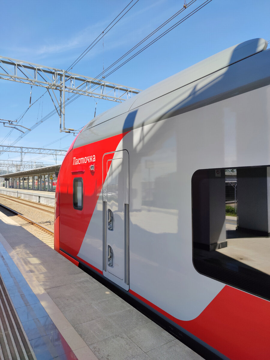 электричка сходня москва ласточка. электричка сходня москва ласточка. электричка ласточка химки. вагоны эс27. расписание электричек ласточка тверь москва.