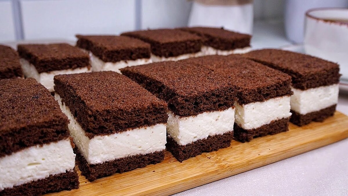 Яшкино брауни. Пирожное молочный шоколад. Шоколадный ломтик. Крем для торта шоколадный. Пирожные с ирисками.