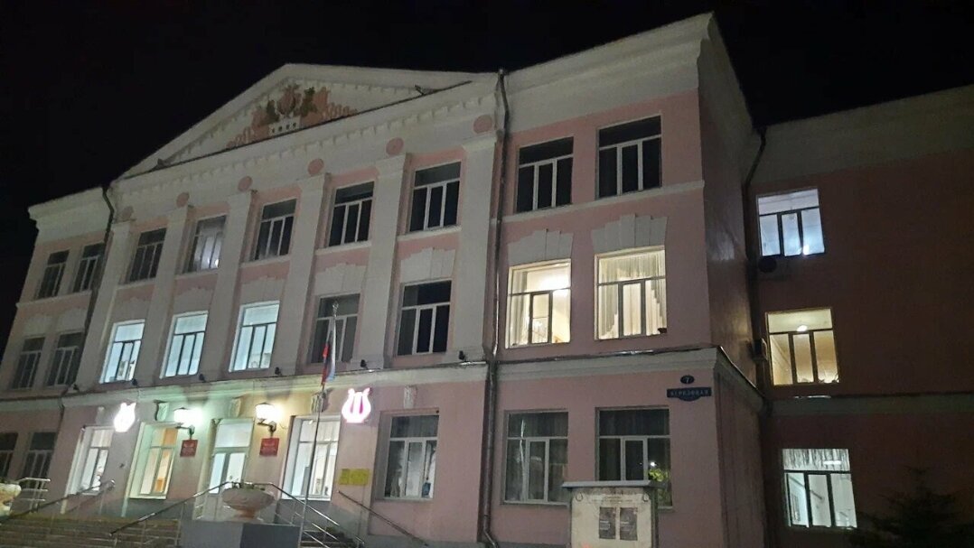 Здание техникума