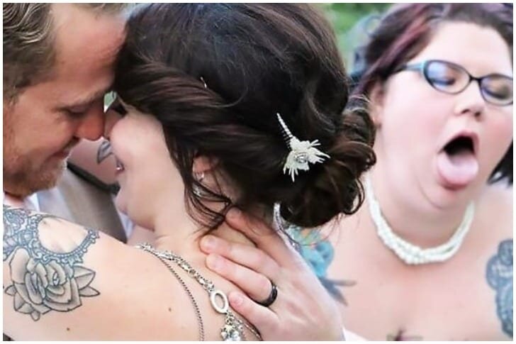 подготовка к свадьбе. свадебные образы молодоженов. жених и невеста. жених и невеста. невеста бьет жениха.