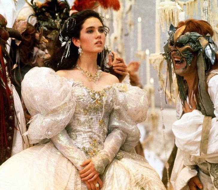 таисия повалий золушка. джордж редхок картины. три зимы я верила чуда. снег сюрреализм. три зимы я верила чуда.