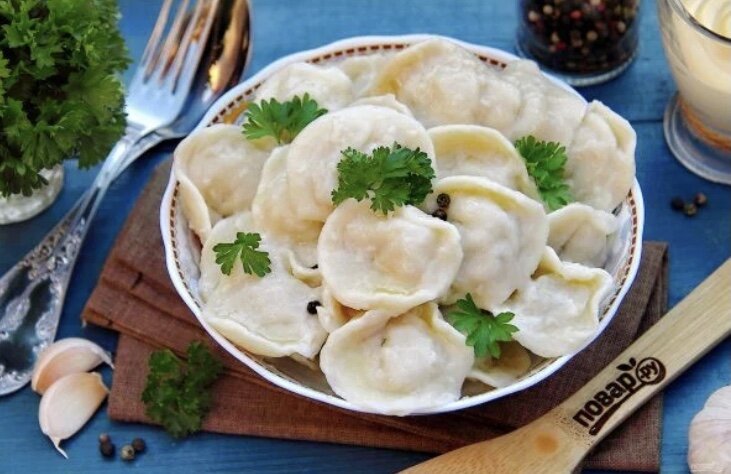 Сегодня предлагаю очень подробный пошаговый рецепт вкусных домашних пельменей. Сочные, аппетитные, а запах то какой! Берите на заметку!
