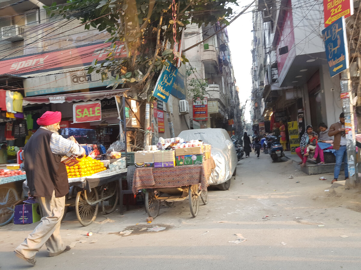 Экскурсовод. Экскурсия с экскурсоводом. Экскурсия с гидом. Экскурсовод. Экскурсия с гидом.