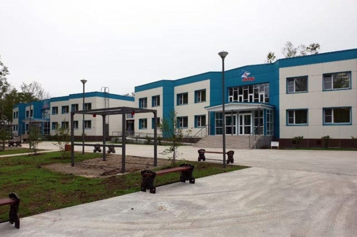    На Камчатке открыли продажу путёвок в детские лагеря «Альбатрос» и «Волна»